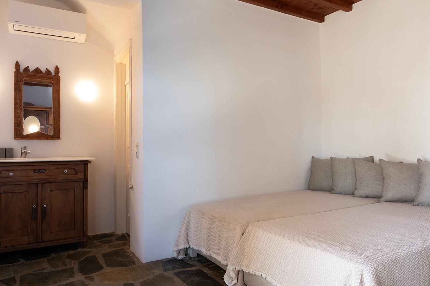 Two Houses Lighthouse Apartment Fanari  Bagian luar foto